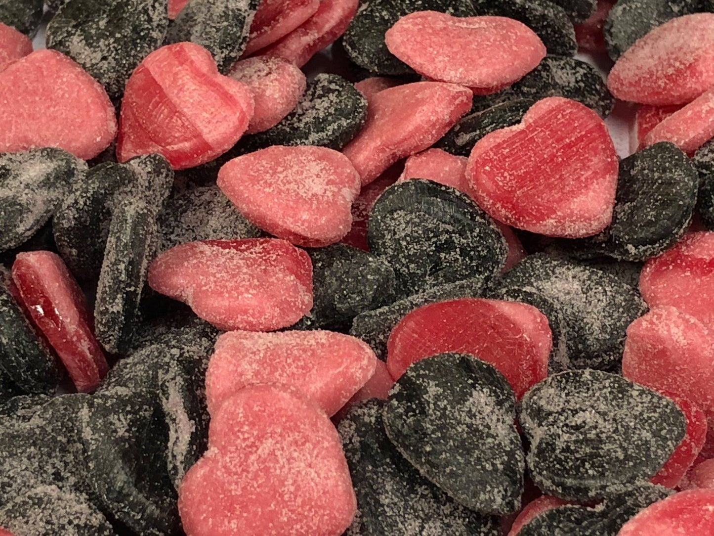 Salty Loves 100g rakkaussalmiakki